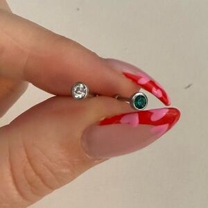 Two cartilage earrings